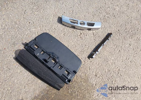 2012 BMW 740Li z USA, uszkodzony, nr VIN WBAKB4C5XCC575398